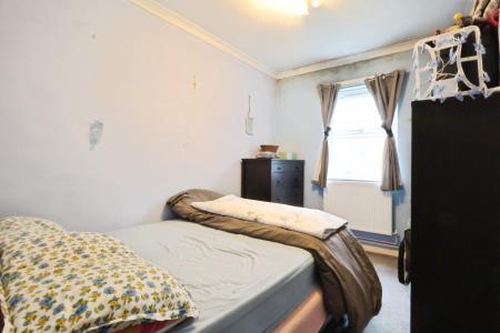 2 bedroom Flat for sale in Baron Court, Stevenage