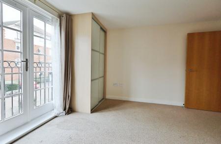 2 bedroom Flat for sale in Peppermint Road, Hitchin