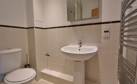 2 bedroom Flat for sale in Peppermint Road, Hitchin