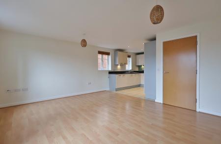 2 bedroom Flat for sale in Peppermint Road, Hitchin