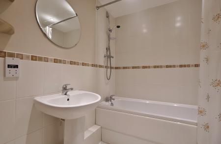 2 bedroom Flat for sale in Peppermint Road, Hitchin