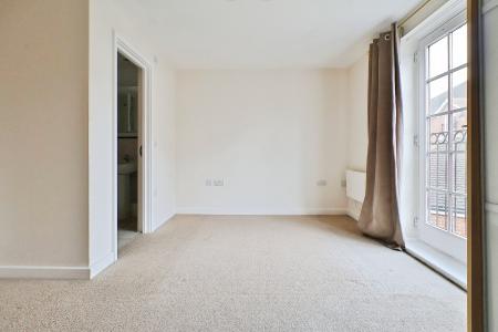 2 bedroom Flat for sale in Peppermint Road, Hitchin
