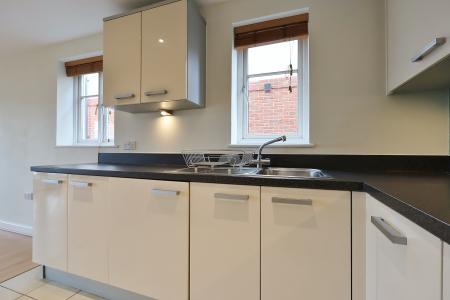 2 bedroom Flat for sale in Peppermint Road, Hitchin