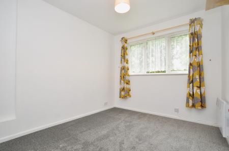 1 bedroom Flat to let in Chestnut Court, Bedford Road, Hitchin, SG5