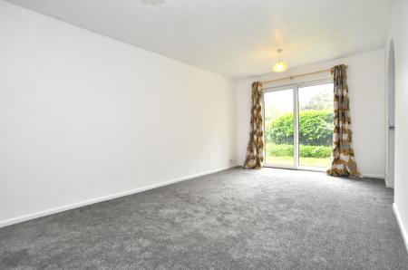 1 bedroom Flat to let in Chestnut Court, Bedford Road, Hitchin, SG5