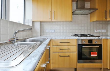 3 bedroom Semi-detached house for sale in Bowmans Avenue, Hitchin