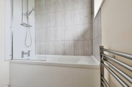 3 bedroom Semi-detached house for sale in Bowmans Avenue, Hitchin