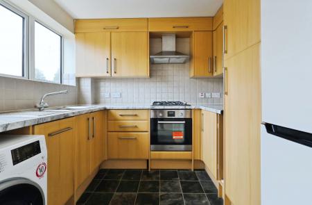 3 bedroom Semi-detached house for sale in Bowmans Avenue, Hitchin