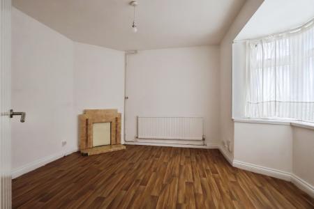 3 bedroom Semi-detached house for sale in Hillfield Avenue, Hitchin