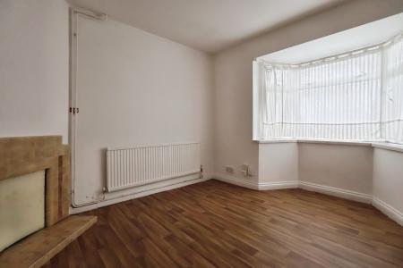 3 bedroom Semi-detached house for sale in Hillfield Avenue, Hitchin