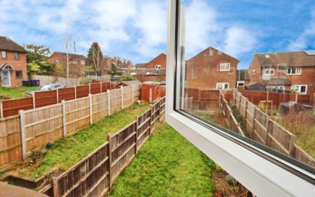 2 bedroom Terraced House for sale in Campbell Close, Hitchin