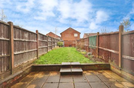2 bedroom Terraced House for sale in Campbell Close, Hitchin