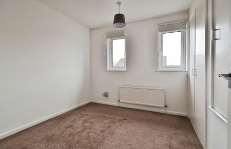 2 bedroom Terraced House for sale in Campbell Close, Hitchin