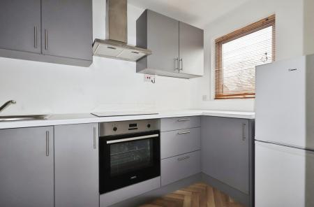 2 bedroom Terraced House for sale in Campbell Close, Hitchin