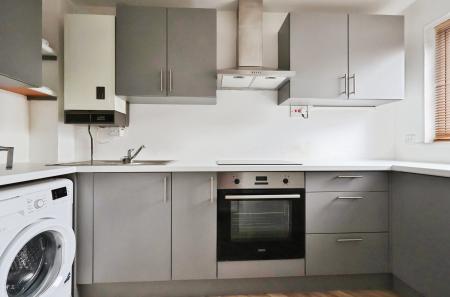 2 bedroom Terraced House for sale in Campbell Close, Hitchin