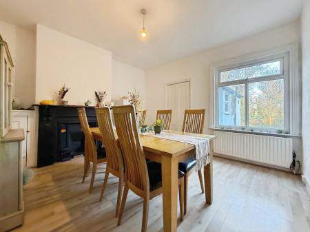 3 bedroom Terraced House to let in Kings Road, Hitchin, SG5