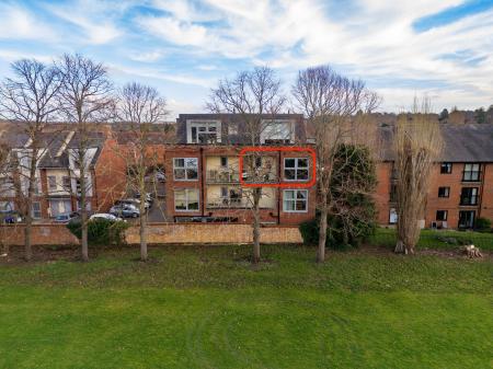 2 bedroom Flat for sale in Capswell Court, Hitchin