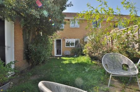 2 bedroom Semi-detached house for sale in Symonds Road, Hitchin