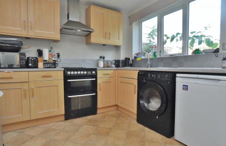 2 bedroom Semi-detached house for sale in Symonds Road, Hitchin