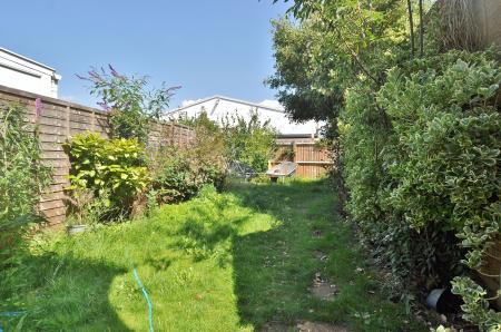 2 bedroom Semi-detached house for sale in Symonds Road, Hitchin