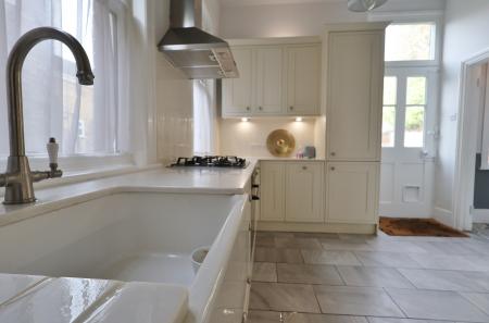 4 bedroom Detached house for sale in High Street, Arlesey