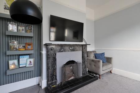 4 bedroom Detached house for sale in High Street, Arlesey