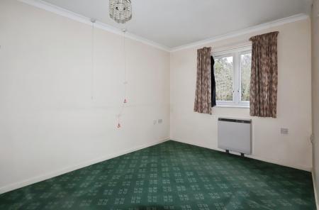 2 bedroom Flat for sale in Regal Court, Bancroft, Hitchin