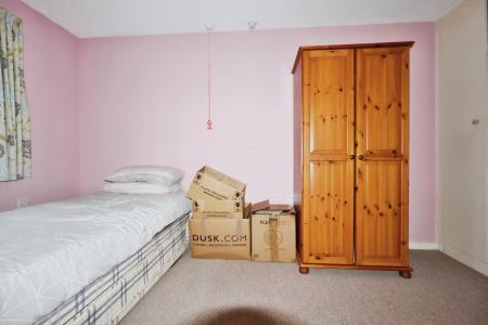 1 bedroom Flat for sale in Regal Court, Bancroft, Hitchin