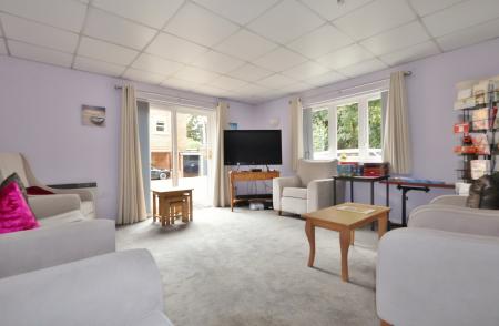 1 bedroom Flat for sale in Regal Court, Bancroft, Hitchin