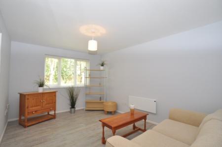 1 bedroom Flat to let in Talisman Street, Hitchin, SG4