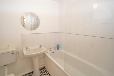 1 bedroom Flat to let in Talisman Street, Hitchin, SG4