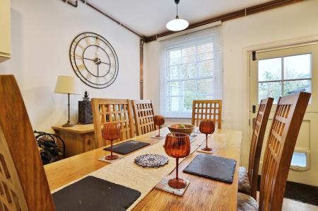 2 bedroom Terraced House for sale in High Street, Whitwell