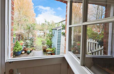 2 bedroom Terraced House for sale in High Street, Whitwell