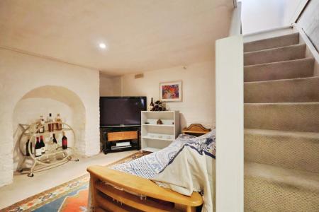 2 bedroom Terraced House for sale in High Street, Whitwell