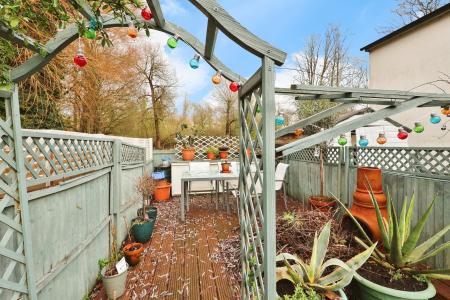 2 bedroom Terraced House for sale in High Street, Whitwell