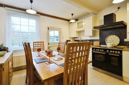 2 bedroom Terraced House for sale in High Street, Whitwell