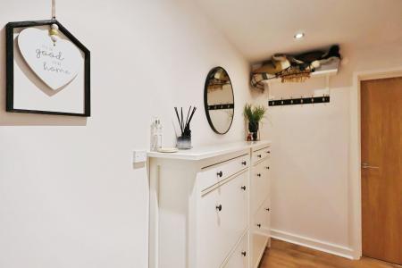 2 bedroom Flat for sale in William Ransom Way, Hitchin