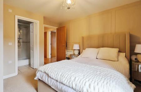 2 bedroom Flat for sale in William Ransom Way, Hitchin