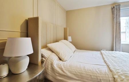 2 bedroom Flat for sale in William Ransom Way, Hitchin