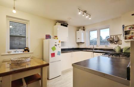 1 bedroom Flat for sale in Greenfield Avenue, Ickleford