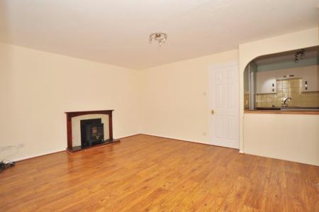 2 bedroom Flat to let in Millstream Close, Hitchin, SG4