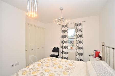 3 bedroom Semi-detached house to let in Bronte Avenue, Fairfield Park, SG5