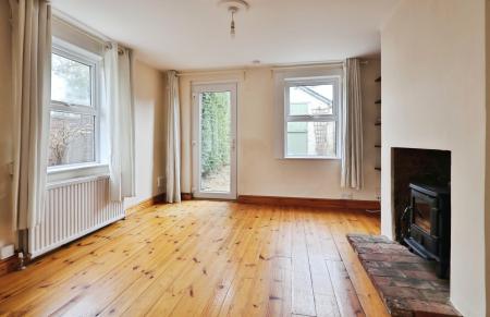 2 bedroom Semi-detached house for sale in Florence Street, Hitchin