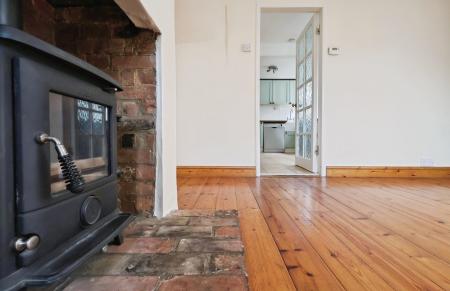 2 bedroom Semi-detached house for sale in Florence Street, Hitchin