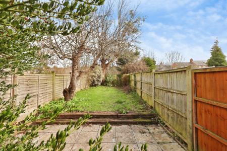 2 bedroom Semi-detached house for sale in Florence Street, Hitchin