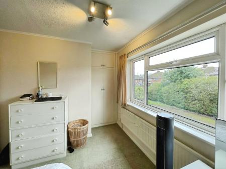 2 bedroom Detached house to let in Hammond Close, Stevenage, SG1
