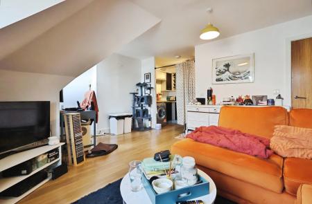 1 bedroom Flat for sale in Cadwell Green, Cadwell Lane, Hitchin