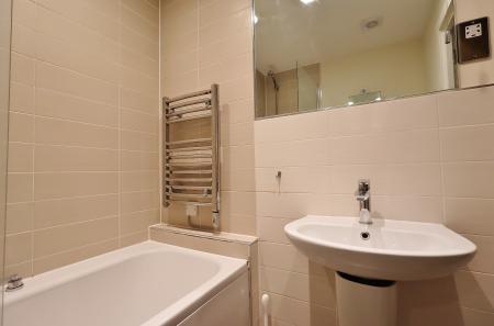1 bedroom Flat for sale in Cadwell Green, Cadwell Lane, Hitchin