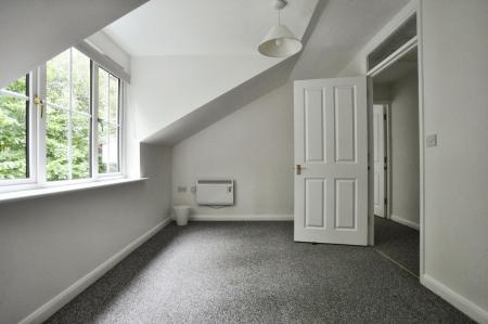 1 bedroom Flat for sale in Summers Lodge, Horace Gay Gardens, Letchworth Garden City