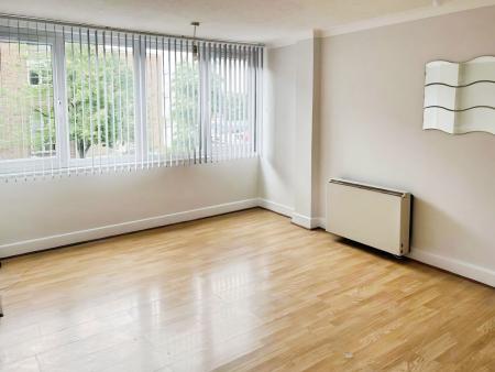1 bedroom Flat for sale in Baliol Chambers, Hollow Lane, Hitchin